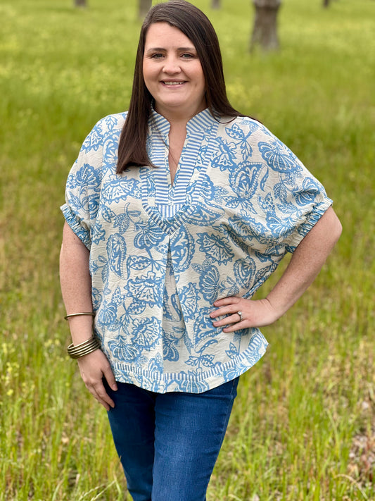 Umgee  Blue and White Botanical Print Tunic Top