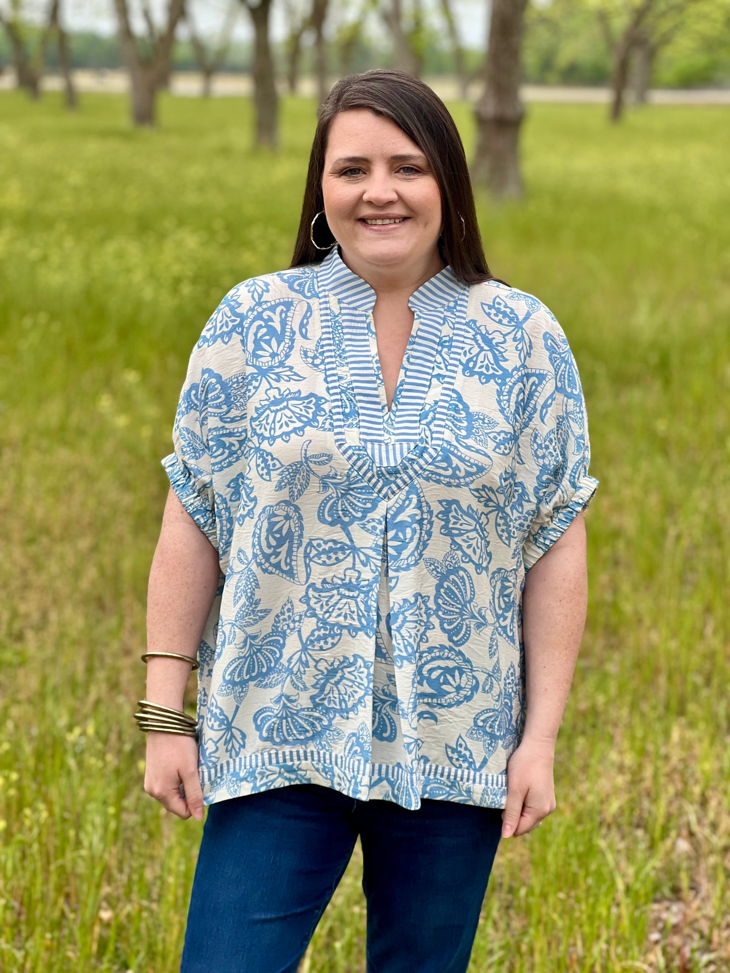 Umgee  Blue and White Botanical Print Tunic Top